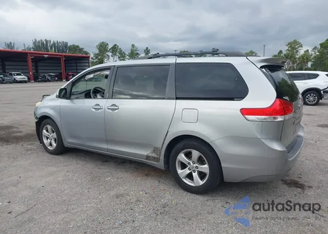2012 Toyota Sienna Le V6 8 Passenger из США, поврежденный, VIN 5TDKK3DC6CS183883